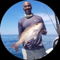 Profile photo of Captain Experiences guide Chris