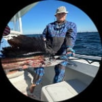 Profile photo of Captain Experiences guide Russell