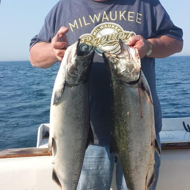 The 13 Best Fishing Guides in Waukegan, IL