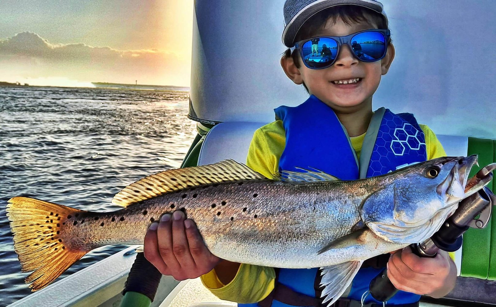 Flats & Inshore Slam In Aransas Pass