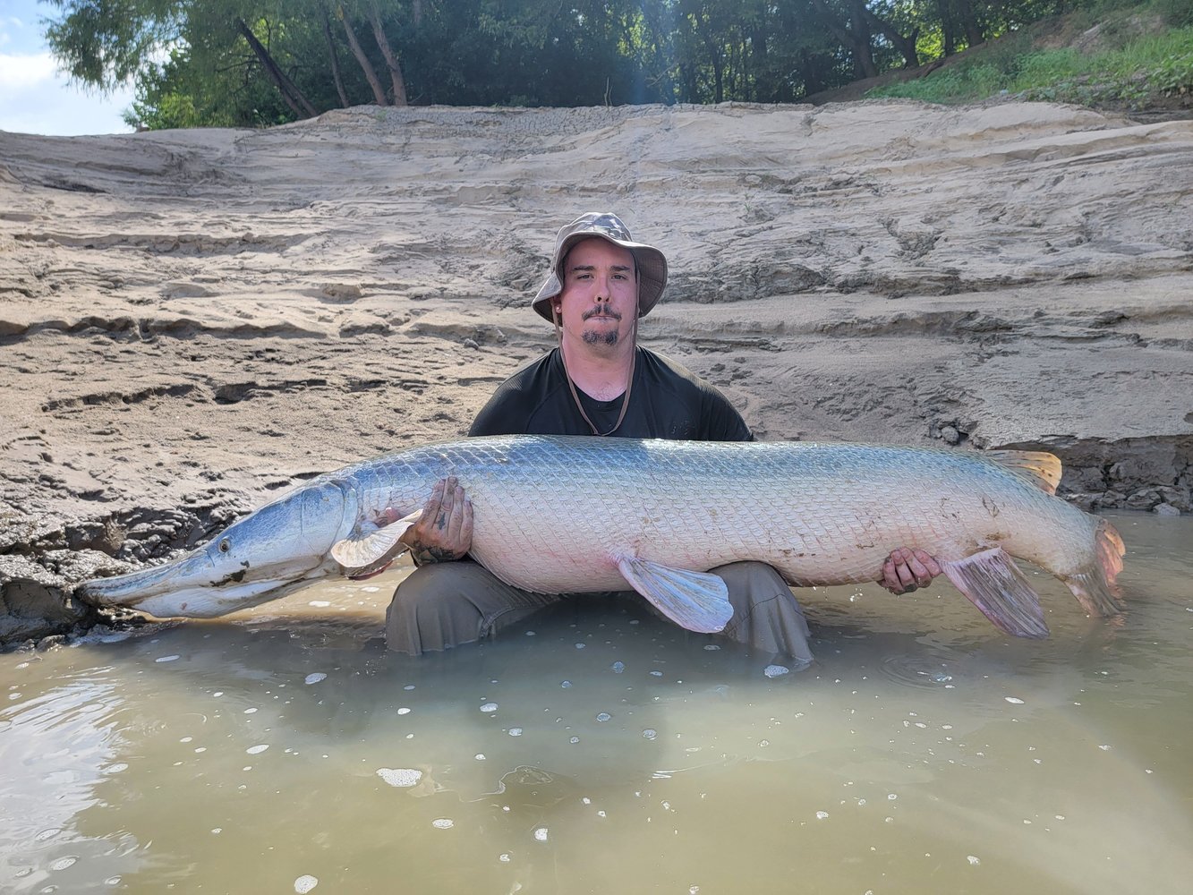 Giant Alligator Gar Adventure In Corsicana