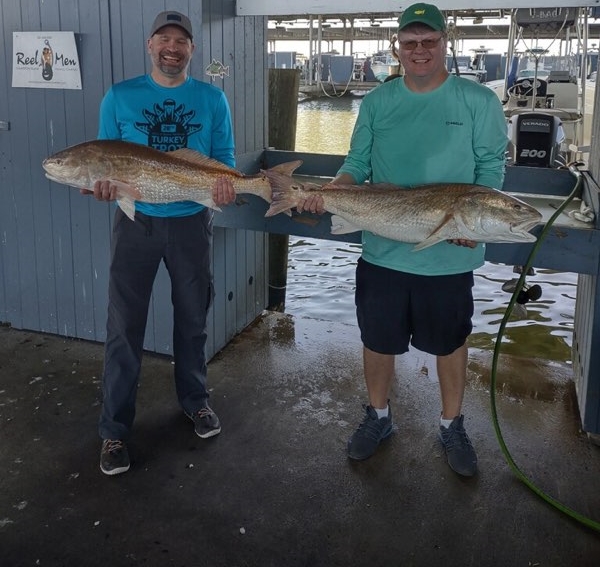 Shark Hunt- 23' Edgewater (June-August) In Galveston