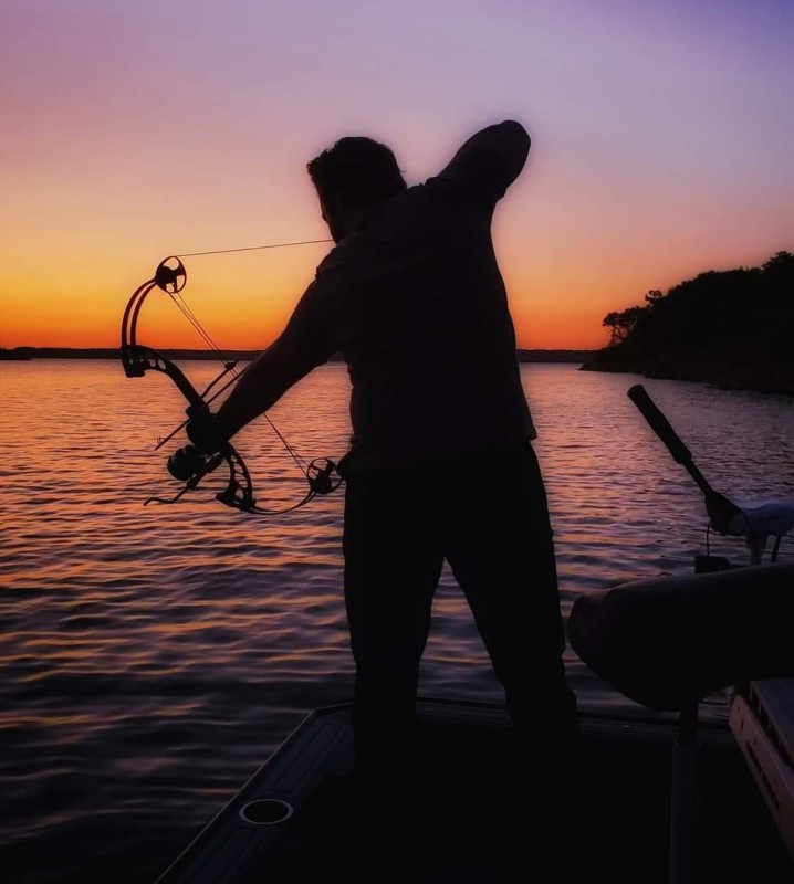 Texas Bowfishing Bonanza In Waco