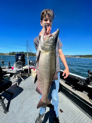 Columbia River Salmon & Steelhead In Scappoose