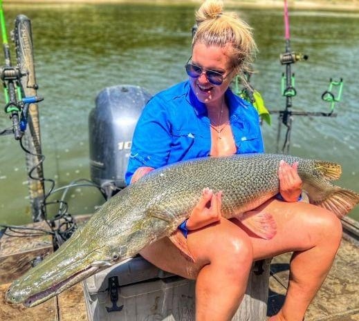 Giant Alligator Gar Adventure In Corsicana