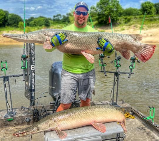 Giant Alligator Gar Adventure In Corsicana