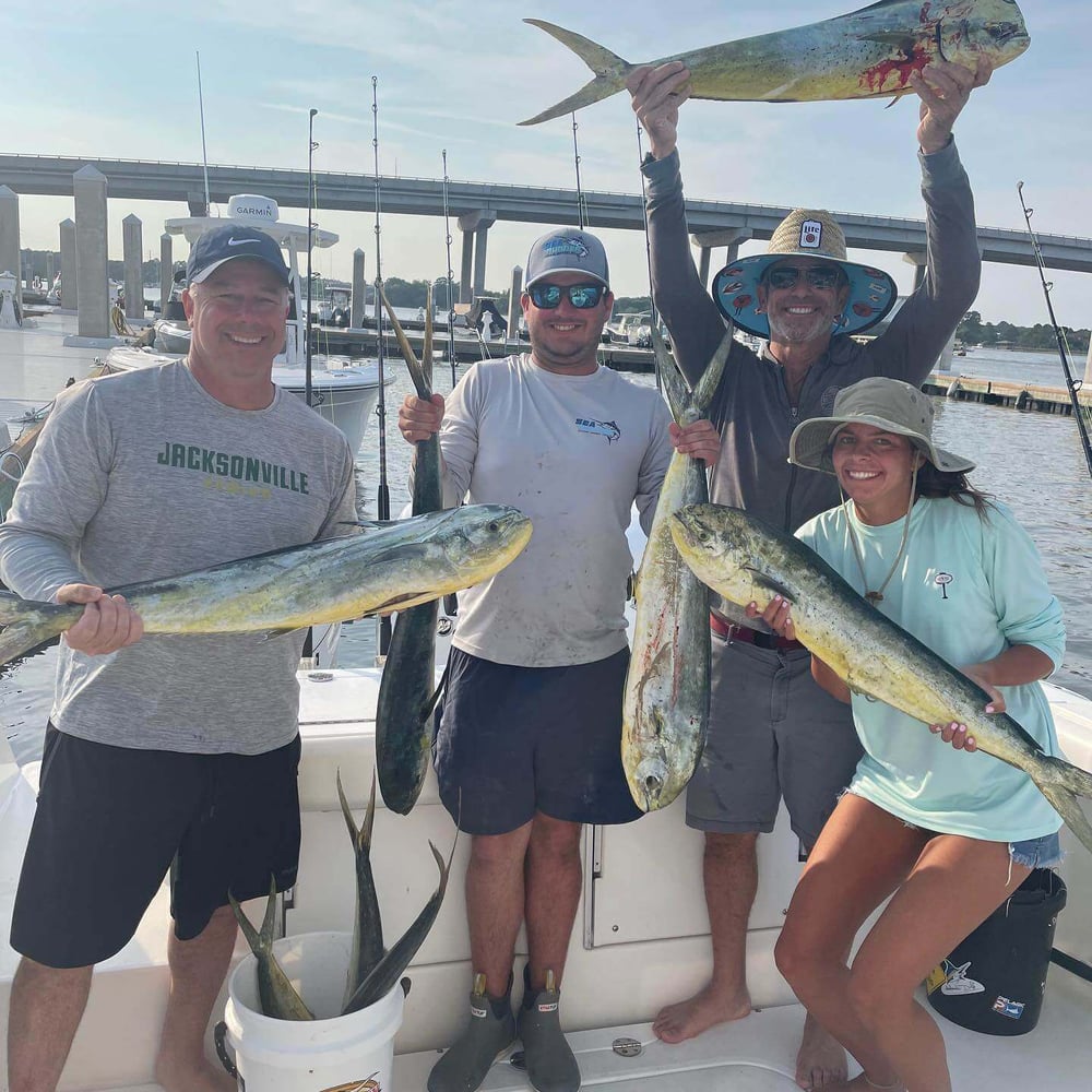 Trolling For Toads - 35’ Everglades In Mount Pleasant