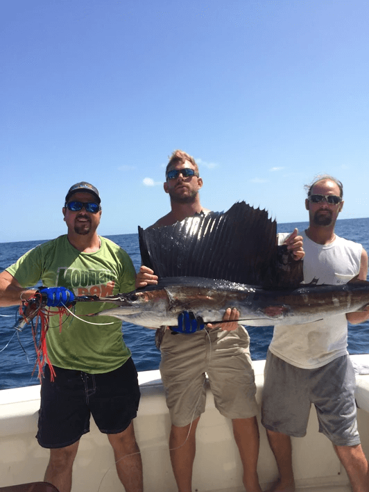 Full Day Offshore - 36' Contender In Port O'Connor