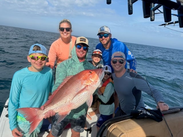 Red Snapper Run - 25' Sea Hunt In Orange Beach