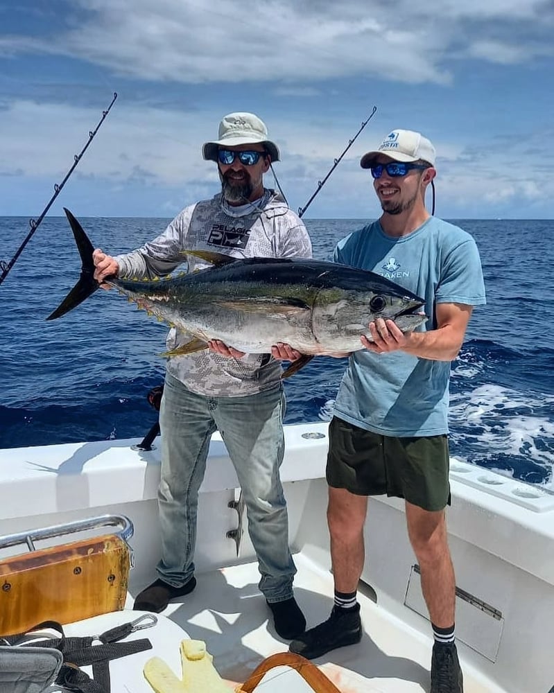 Quepos Sportfish Slam In Puerto Jiménez