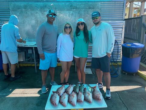 Big Group Bay Trip In Destin