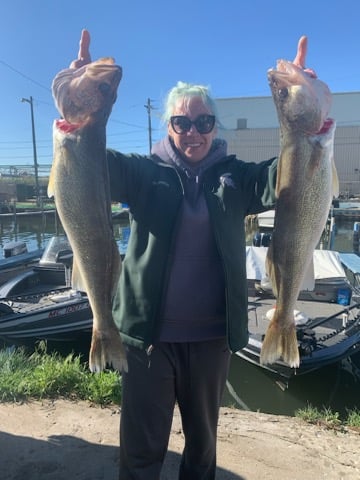 Lake Erie Walleye Hunt In Wyandotte