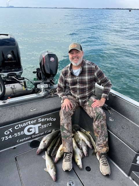 Lake Erie Walleye Hunt In Wyandotte