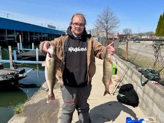 Lake Erie Walleye Hunt In Wyandotte