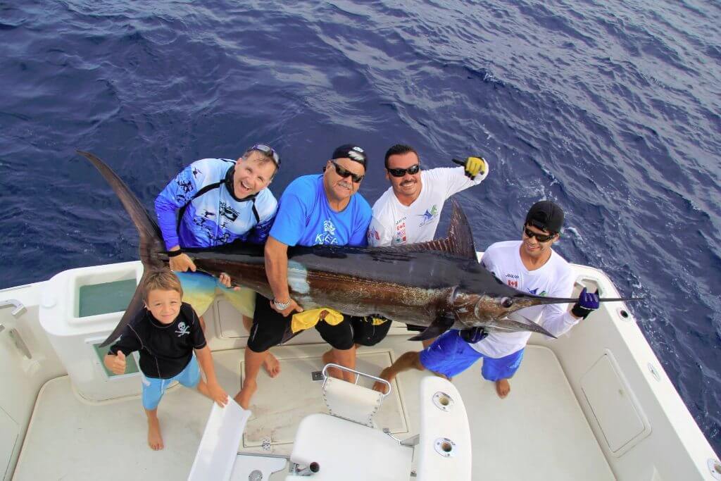 Finger Banks Trip - 43’ Riviera 13hrs In Cabo San Lucas