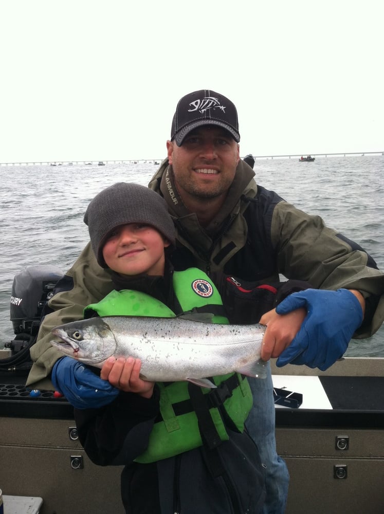 Columbia River Trophy Salmon In Portland