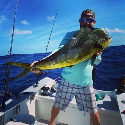 Cancun Offshore - 40’ Bertram In Cancún