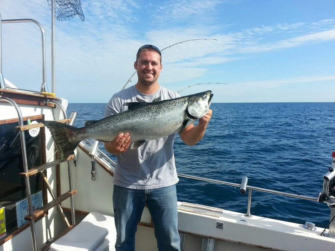 Epic Salmon And Trout Trip In Waukegan