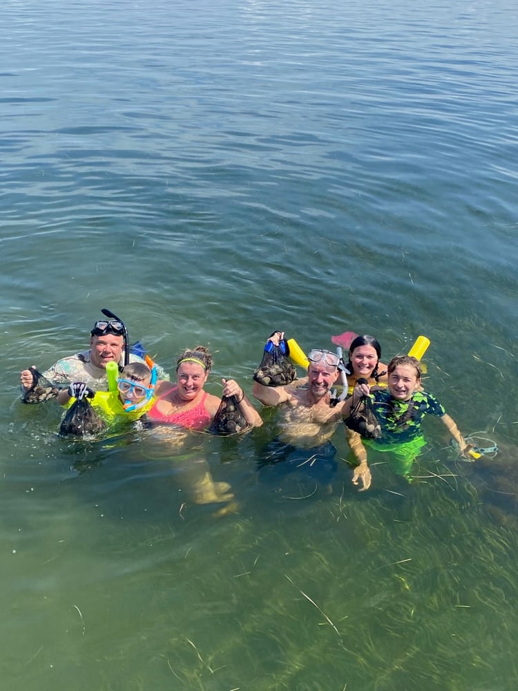 Scallop Hunting! In Crystal River