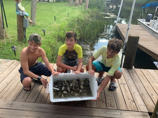 Scallop Hunting! In Crystal River