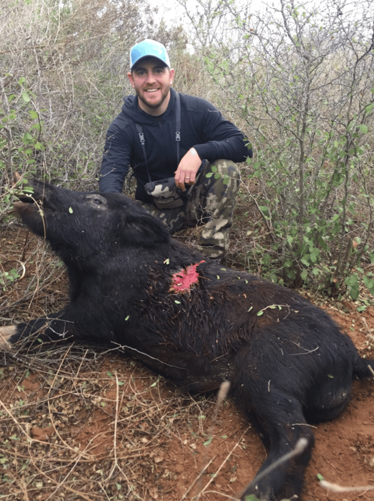 Hog Hunting Fun In Carrizo Springs