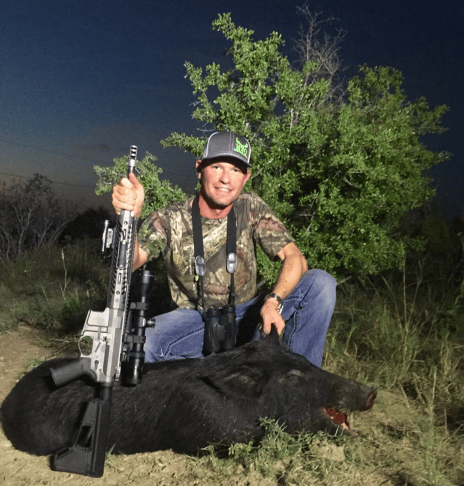 Hog Hunting Fun In Carrizo Springs