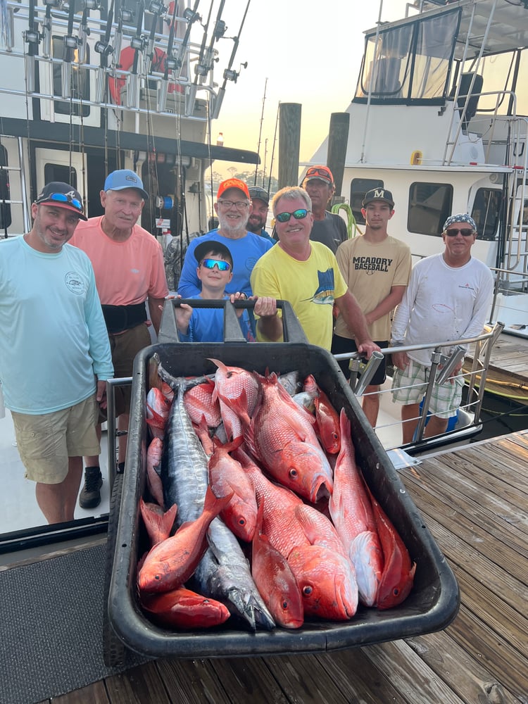 6 Hour AM Bottom Fishing & Trolling In Orange Beach