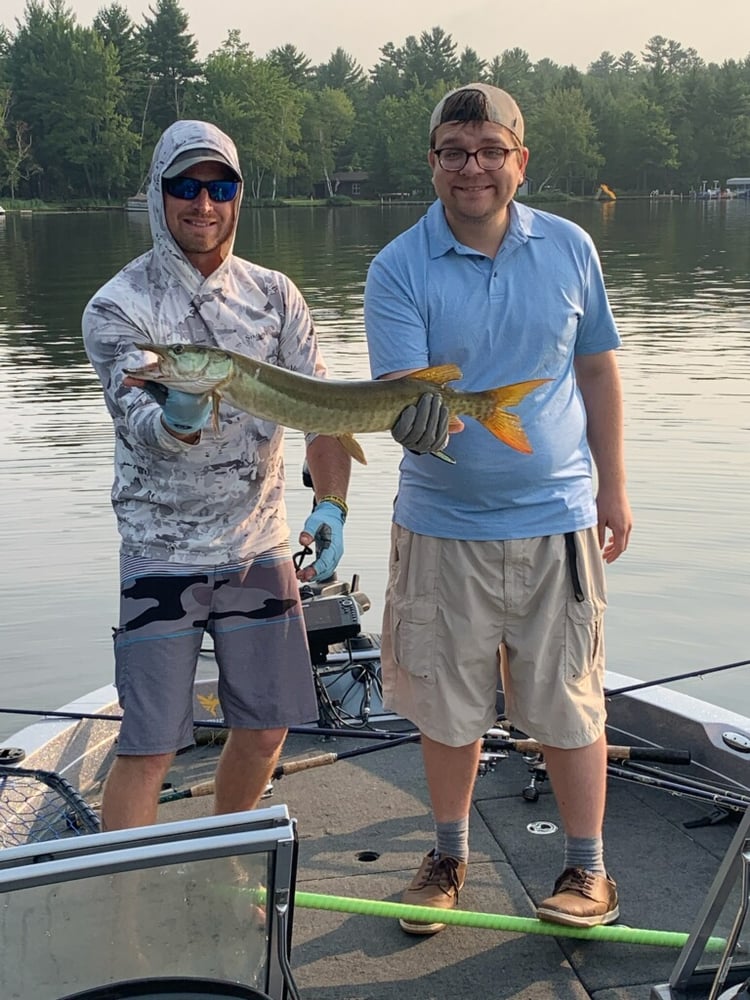 1/2 Day Musky Fishing In Eagle River