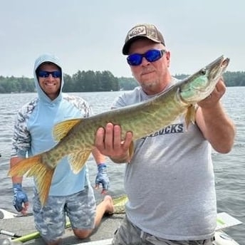 1/2 Day Musky Fishing In Eagle River