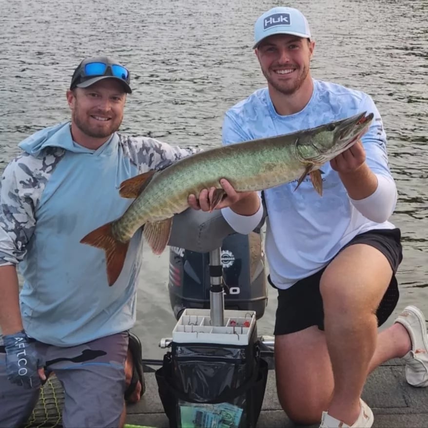 1/2 Day Musky Fishing In Eagle River