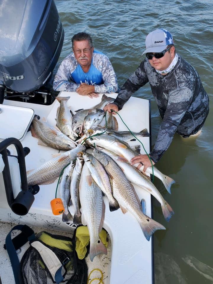 Multi Boat Galveston Bay Fishing In San Leon