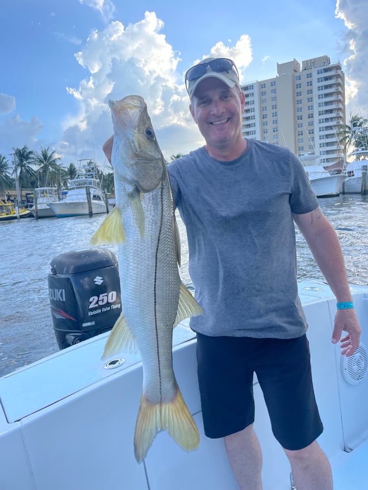 #1 Offshore Charter In Pompano Beach