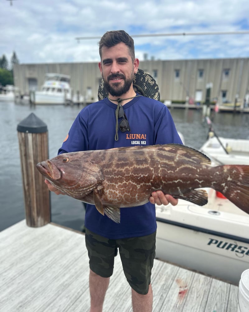 Drift Fishing Trip - 31' Jupiter In Pompano Beach