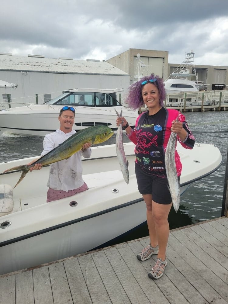 Chasing Mahi, Tuna, Sails, & More! In Pompano Beach