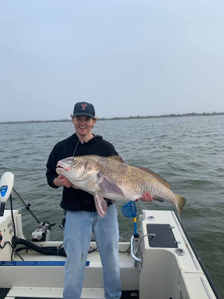 Bay Trip - 25' Boston Whaler In Texas City