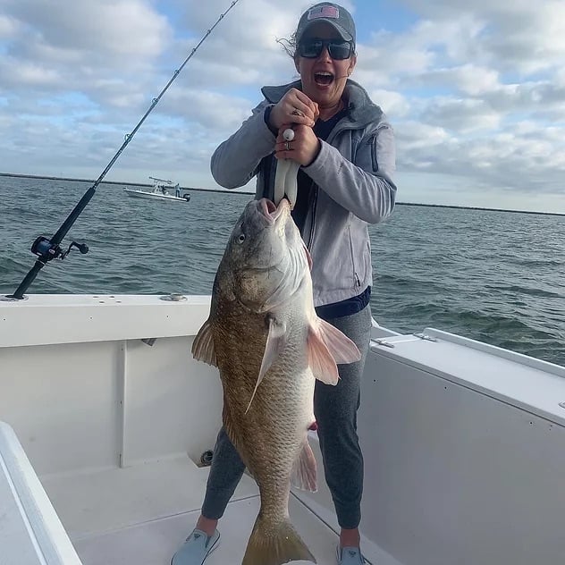 Offshore - State Waters 32' In Galveston