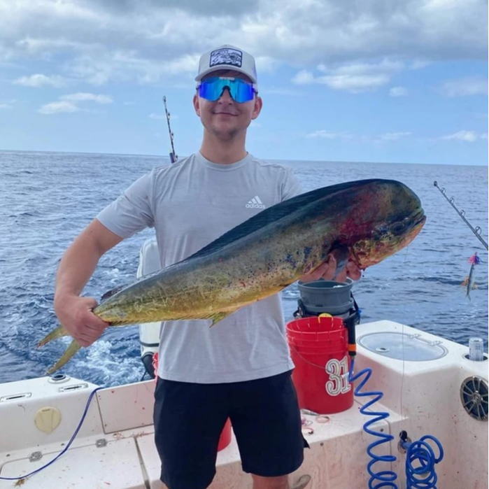 Offshore Trolling And Bottom Fishing In Marathon