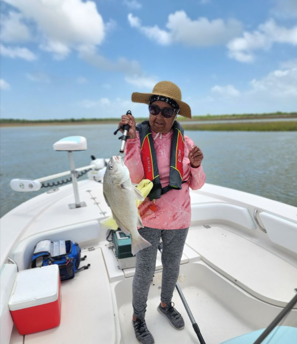 One Person 4Hr AM Jetty Fishing In Galveston