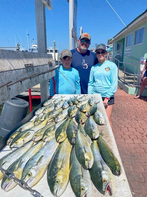 8 Hour Offshore Federal Boat In Destin