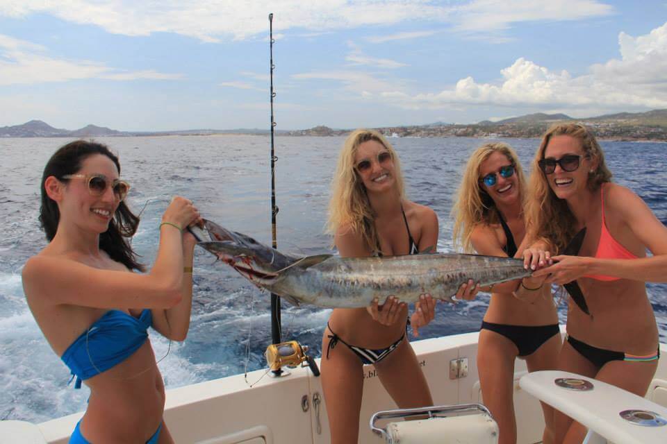 Cabo VIP Fishing - 32’ Luhrs 5-8hrs In Cabo San Lucas