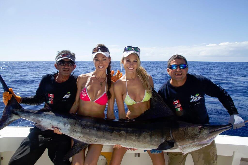 Cabo VIP Fishing - 32’ Luhrs 5-8hrs In Cabo San Lucas