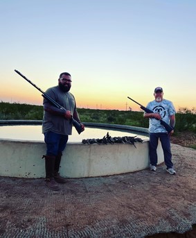 West Texas Weekday Dove Hunt In Andrews