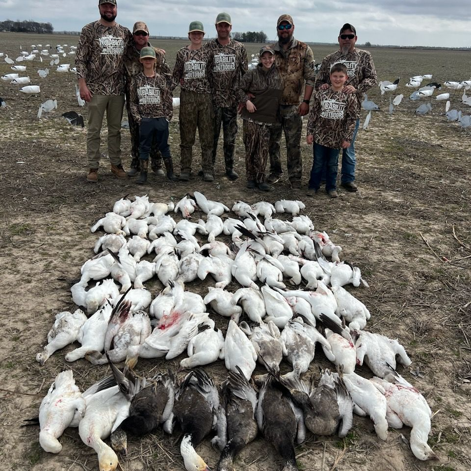 Goose Hunts W/ Lodging Available In Fisher