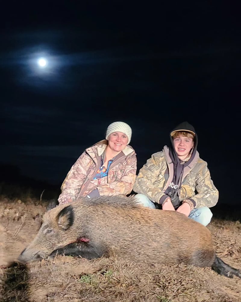 Unlimited-Hog-Hunts In Seymour