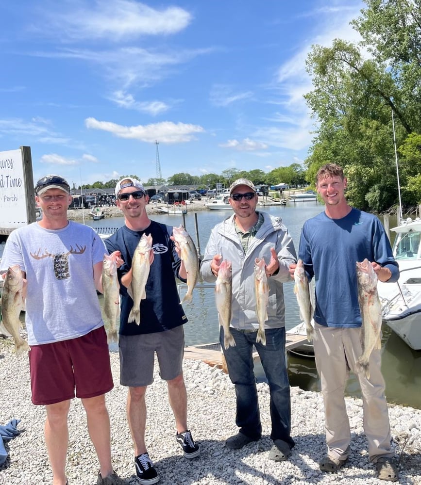 Lake Erie Trophy Walleye Trip In Oak Harbor