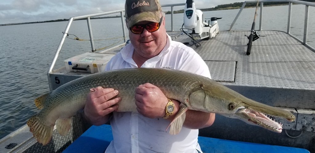 Trophy Alligator Gar Bowfishing In Houston