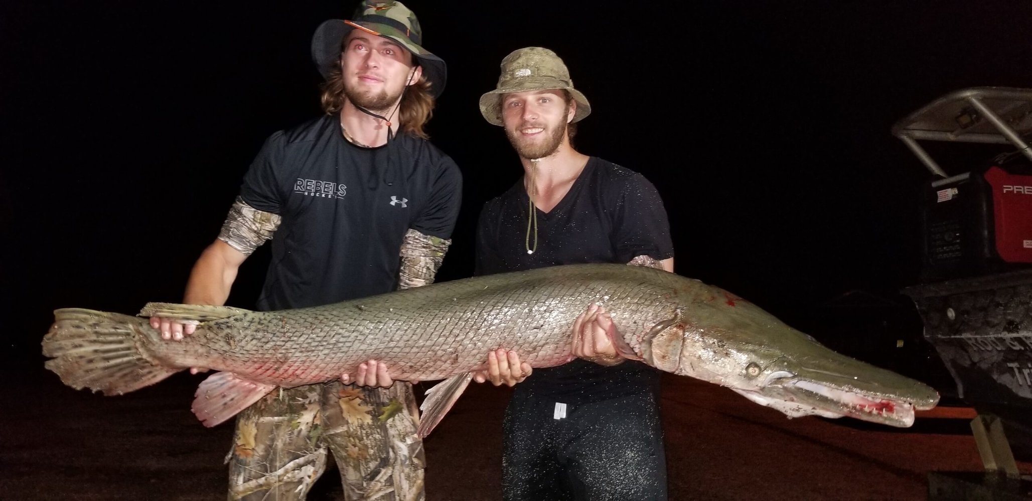 "Alpha" Alligator Gar Bowfishing In Houston