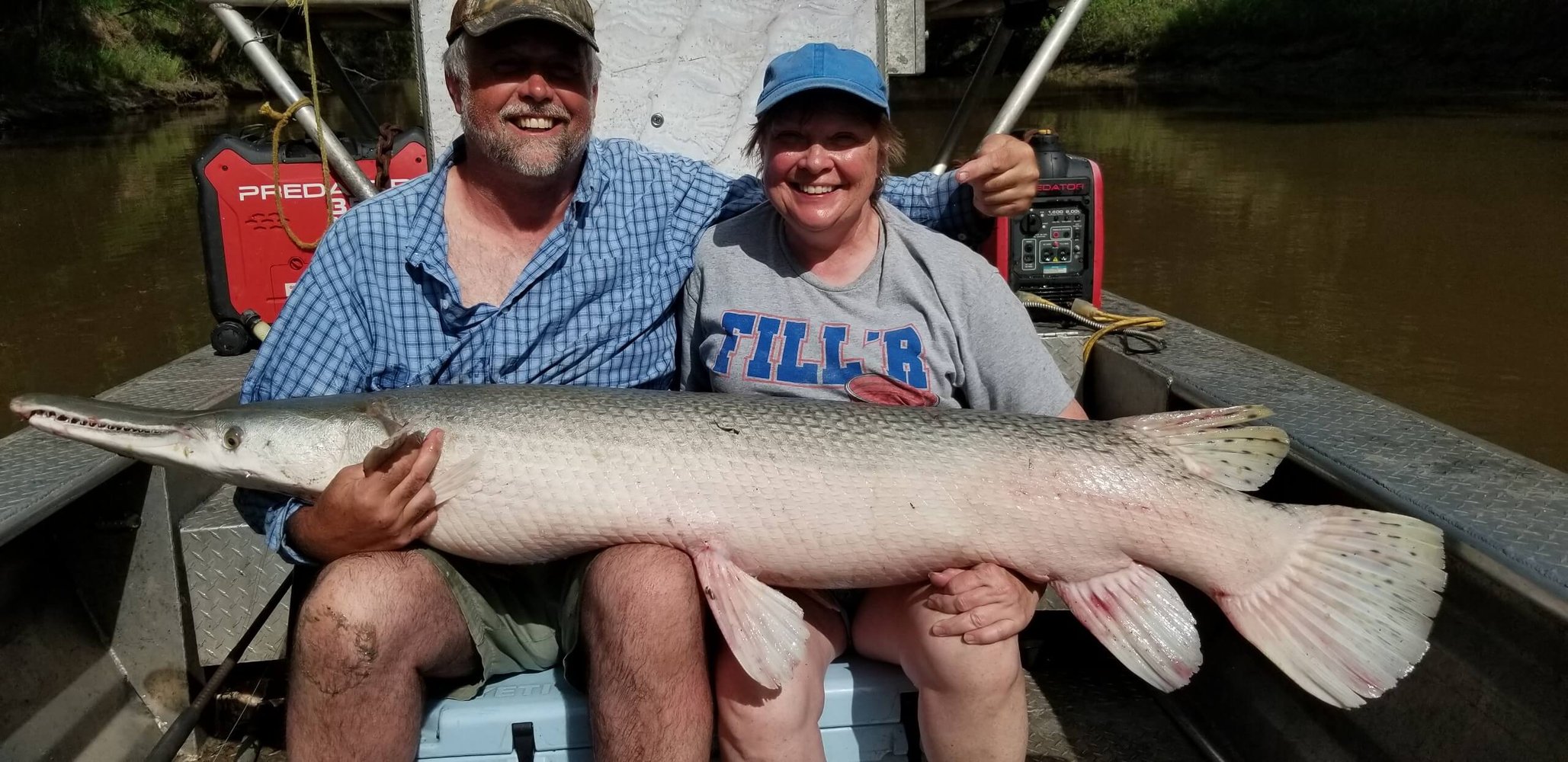 Trophy Alligator Gar Bowfishing In Houston