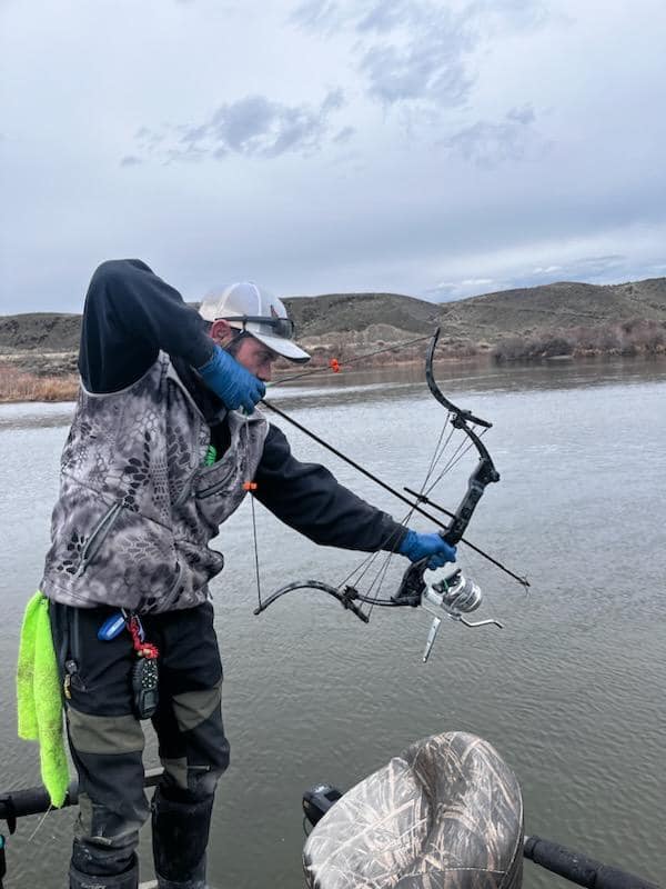 Lower Snake River Bow Fishing In Meridian