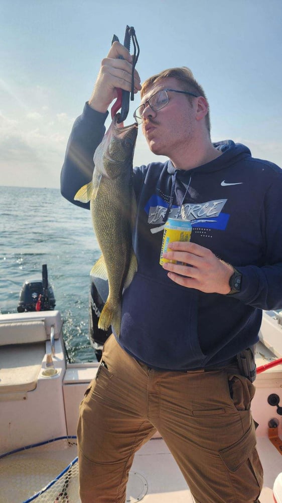 Lake Erie Walleye Charters In Geneva